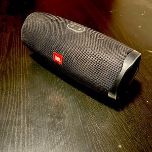 JBL Charge 4 Bluetooth speaker